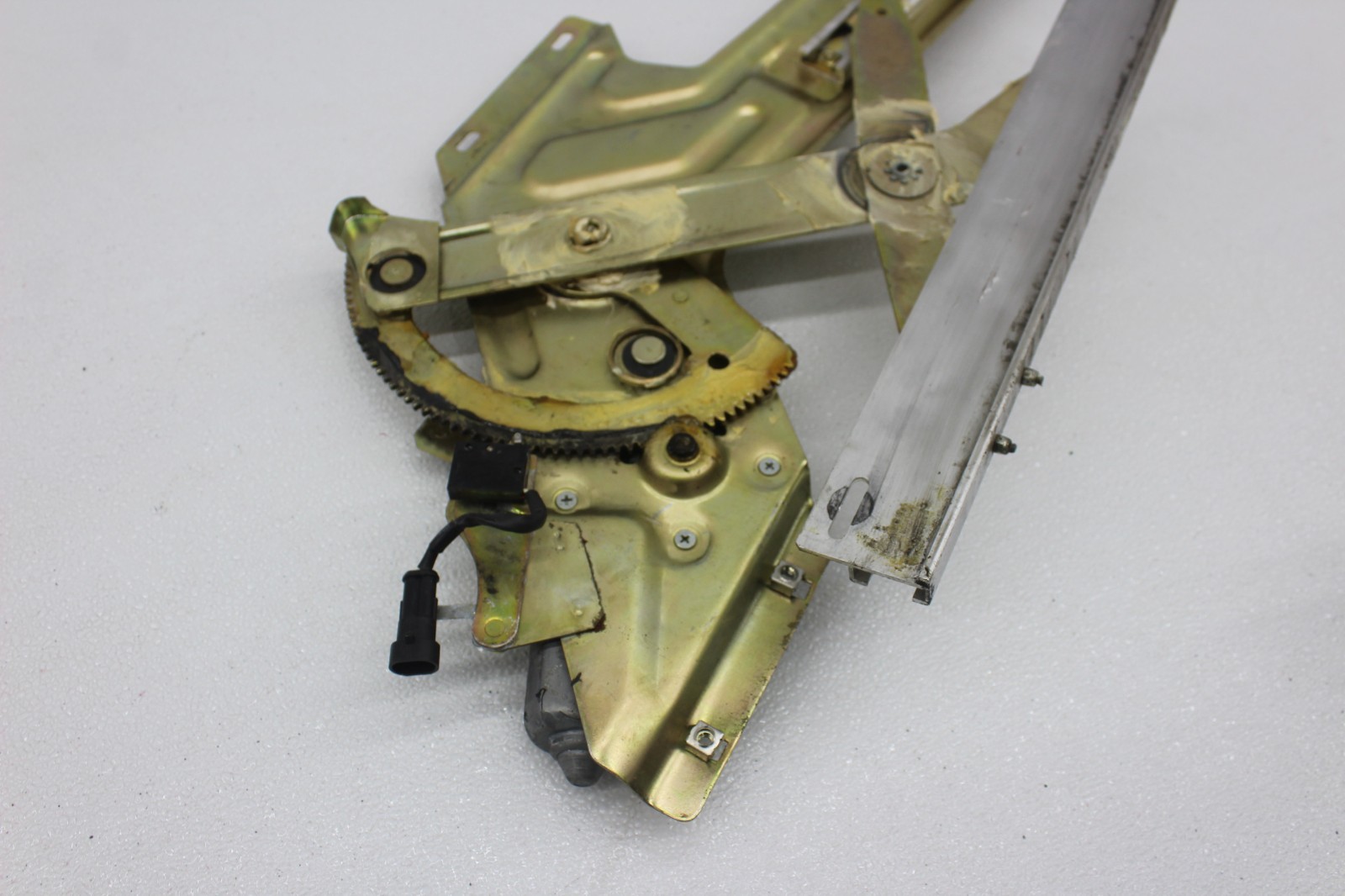 99-01 FERRARI 456 M DRIVER SIDE DOOR WINDOW REGULATOR MOTOR