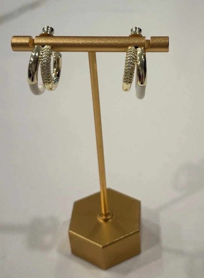 Argolas de esmalte e ouro Melinda Maria argolas duplas com pavê - Imagem 4 de 4