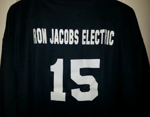 NEW YORK YANKEES ( 100% POLYESTER ) 2XL RON JACOBS ELECTRIC ON BACK OF SHIRT - Picture 4 of 4