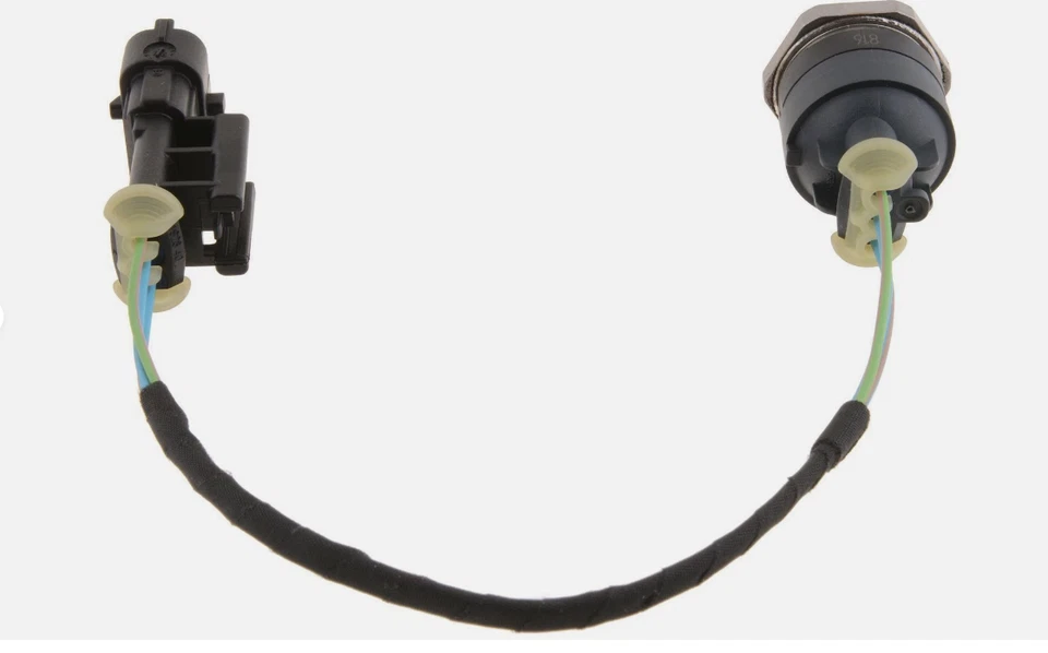 Sensor de presión de combustible OEM 0261545054 para Ferrari California Foto 2 de 3