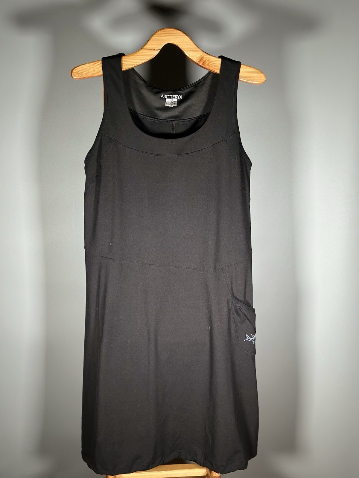 ARC'TERYX ABITO NERO ELASTICIZZATO TAGLIA L