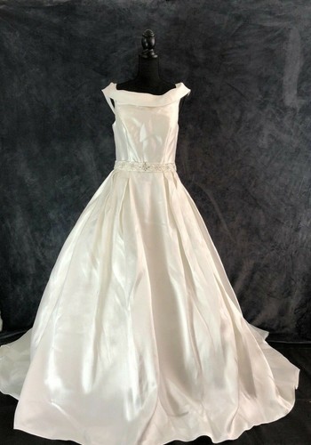 ATEMBERAUBENDES BRAUTKLEID VON BERKETEX, ELFENBEIN 10 12 14 MIT VERSTECKTEN TASCHEN UVP 1799 £ - Bild 2 von 8