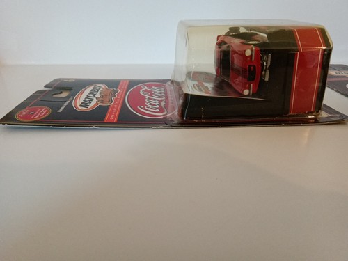 Matchbox Collectibles Coca-Cola 71 Chevy Camaro & 98 Chevy Camaro SS Convertible - Picture 9 of 13