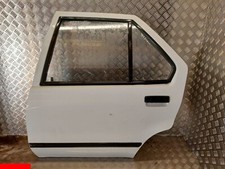 Porte arrière et accessoires Renault R19