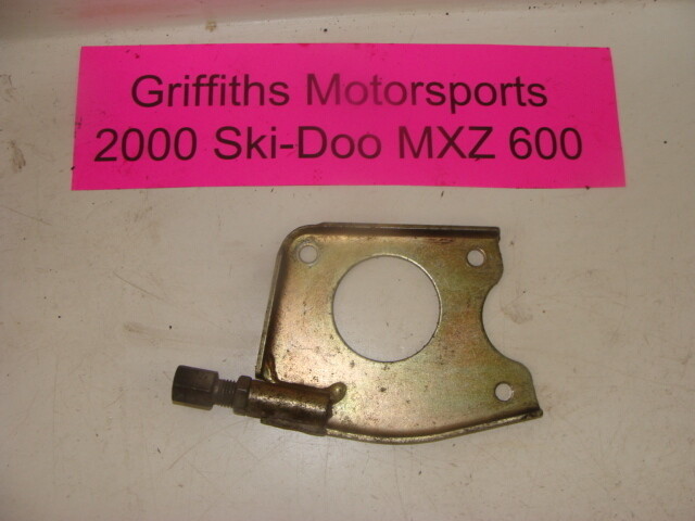 myy様 2000 SKI DOO MXZ 600 zx 500 engine motor mount plate torque stop