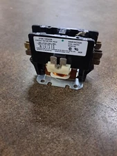 Products Unlimited Contactor 3100-15Q228 / HN51KC024 - Used ♧