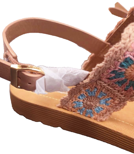 Forever Comfort Size 7 Sandals Boho Multi Color Crochet Straps Buckle Closure - Picture 3 of 6