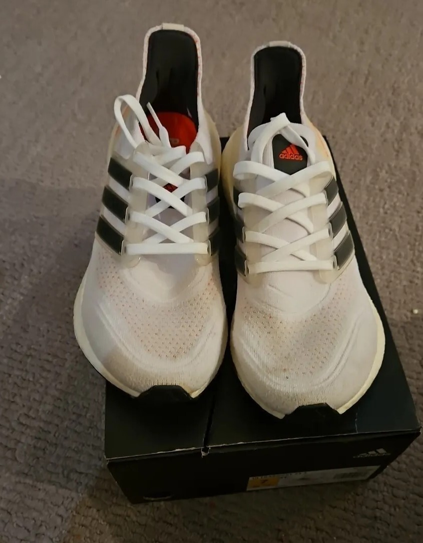 adidas gazelle silver green womens Adidas Ultraboost 21 Tokyo (W)