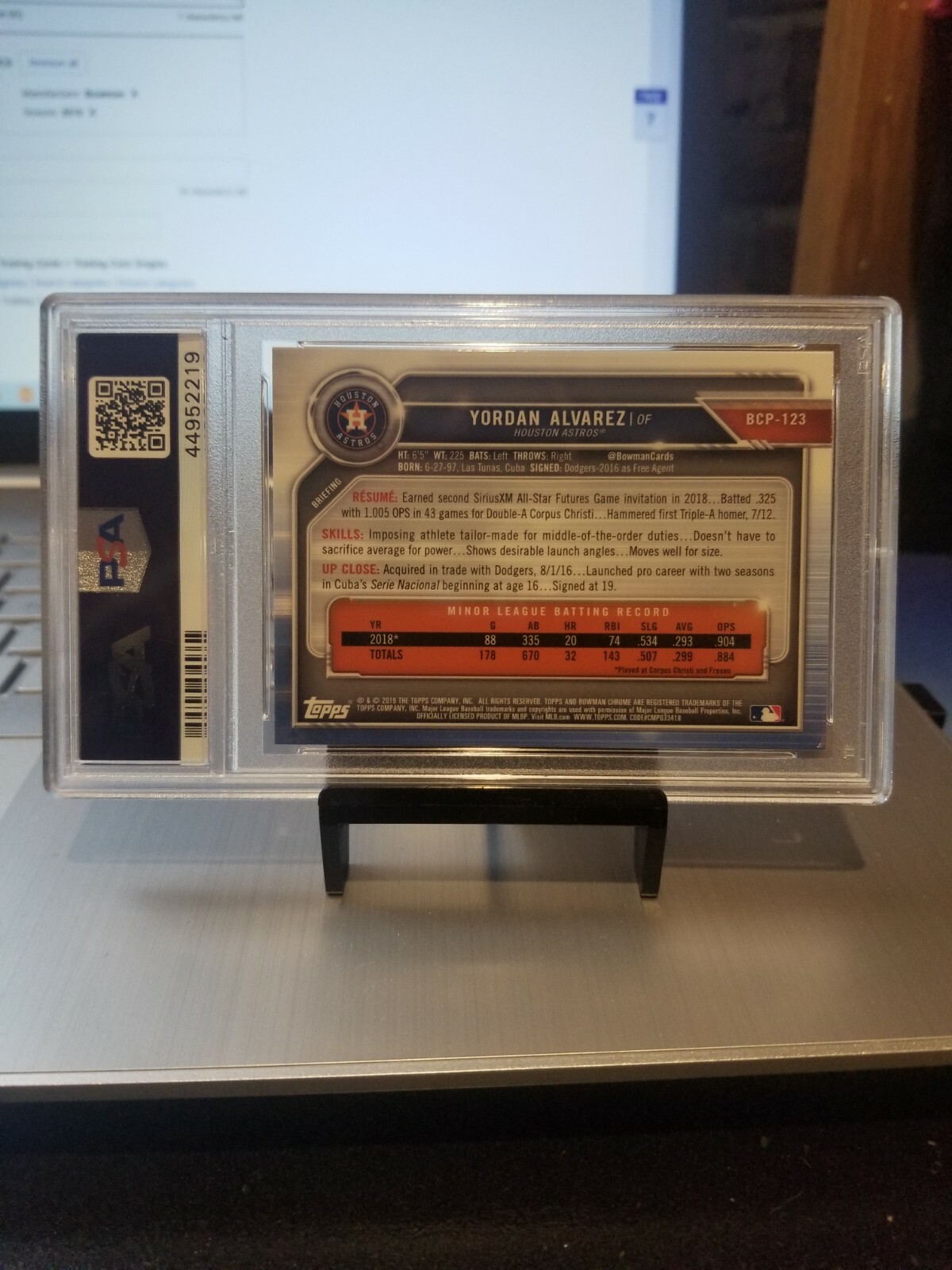 2019 YORDAN ALVAREZ BOWMAN MEGA BOX CHROME REF. "ROOKIE" #123 PSA 10 GEM. view 6
