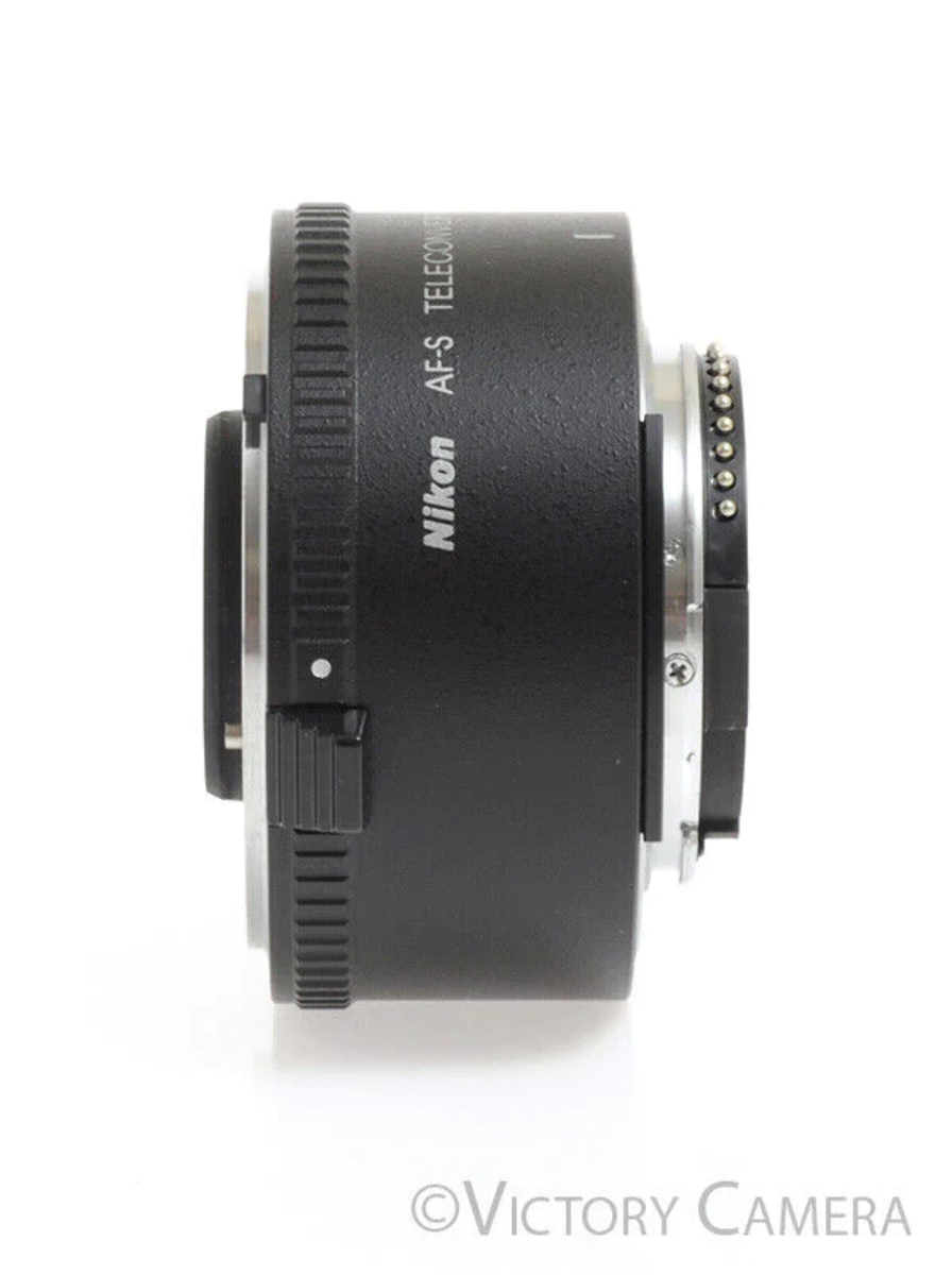 Nikon Nikkor AF-S TC-17EII 1.7x (TC-17E II) Teleconverter [EXC+]