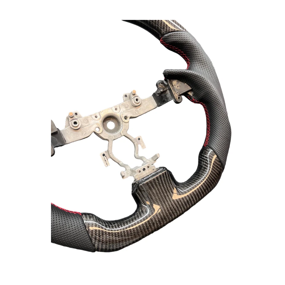 Volante de fibra de carbono real para Infiniti G37 G-37 2008-2013 sedán Foto 2 de 4