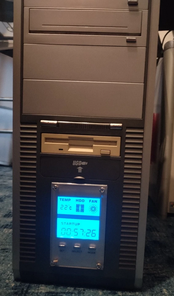 PC Retro Intel Celeron Cpu 420  1,6 Ghz, 504 MB RAM, 40 GB IDE, XP, 3,5'' Disk - Bild 2 von 4