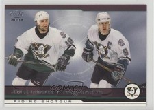 2001-02 Pacific Riding Shotgun Jim Cummins Paul Kariya #401 HOF 2d8