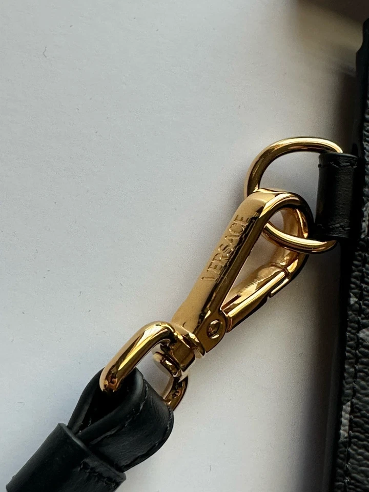 范思哲 Greca 涂层帆布大号手拿包黑色/灰色 1010525 IT 全新带标签 — 第 4/4 张图片