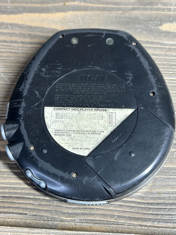 Портативный проигрыватель компакт-дисков RCA RP2404 45 ESP-Xtreme протестирован работает - Изображение 3 из 4