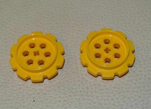 LEGO Technic : 2x Grande roue dentée - réf 57519 jaune - set 42114 8275 7685 - Picture 1 of 2