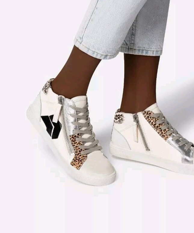 Dolce Vita Zonya Sneakers Size