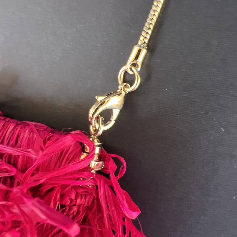 Kate Spade Small Fuschia Straw Raffia Fringe Crossbody Bag Chain Purse - Image 4 of 4