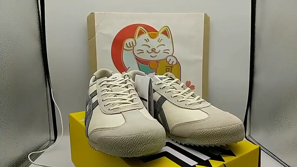 Onitsuka Tiger MEXICO 66 SD BIRCH/METROPOLIS 1183C015 200 Onitsuka Tiger MEXICO 66 SD BIRCH/METROPOLIS 1183C015 200