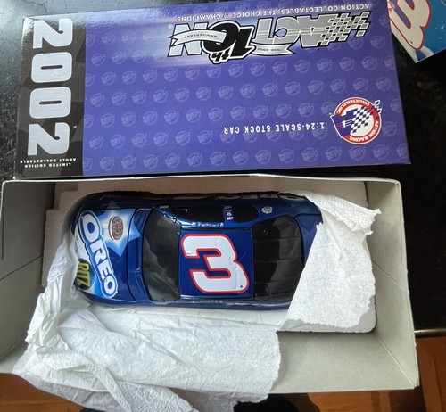 Dale Earnhardt Jr Number 3 Oreo 2002 Monte Carlo 102542 Open Box Great Condition - Picture 2 of 8