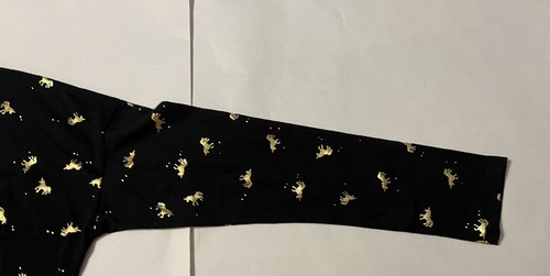 Old Navy Relaxed Girls Size Large (10-12) NWT Black Long Sleeve W/ Gold Unicorns - Picture 15 of 16