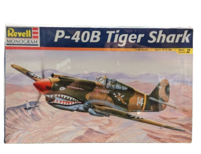 Revell Monogram P-40B Tiger Shark 1:48 Scale jet Model Kit