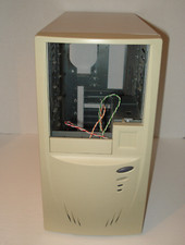 VINTAGE EMPTY MEDIUM TOWER CASE NO MOTHERBOARD FLOPPY DRIVE CD ROM OR POWER