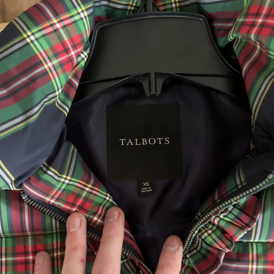 NWT TALBOTS LADYS TARTAN PLAID RUFFLE ZIP FRONT PUFFER JACKET SIZE XS - Image 4 of 4