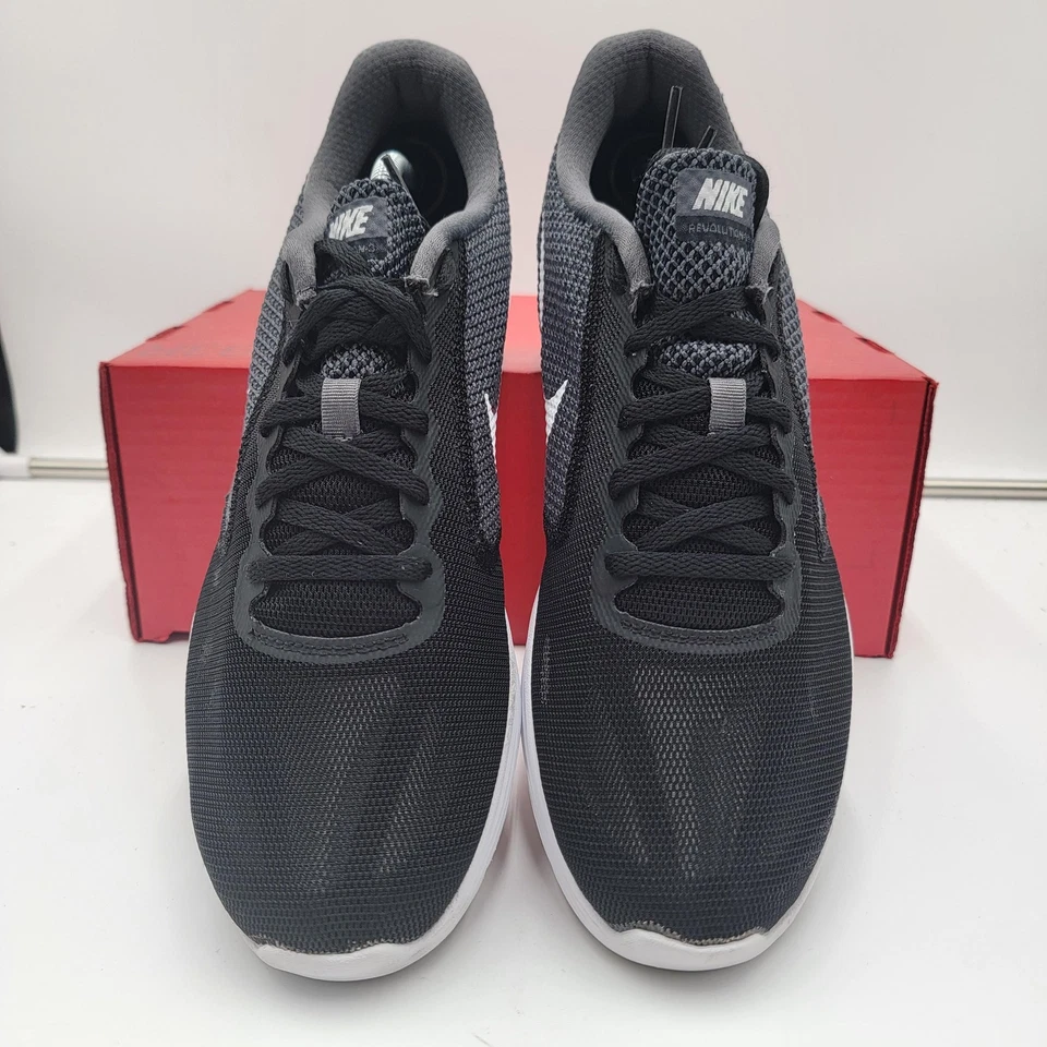 Nike Revolution 3 Damenschuhe Größe 12 Laufen leichtes Mesh 819303-001 (360) - Bild 3 von 4