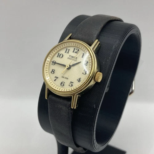Vintage Ladies Timex Indiglo Watch Gold Case Dark Brown Leather Band Running