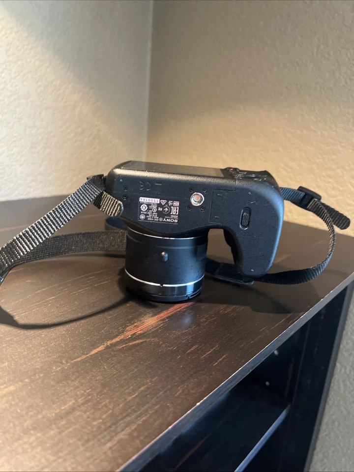 索尼 Cyber-shot DSC-H300 2010 万像素数码相机 - 黑色 — 第 4/4 张图片