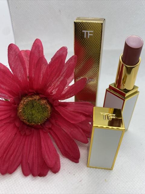 Nubile tom ford