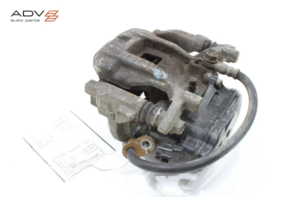 Pinza de freno trasera derecha del lado del pasajero Toyota RAV4 2019-2024 OEM Foto 3 de 4