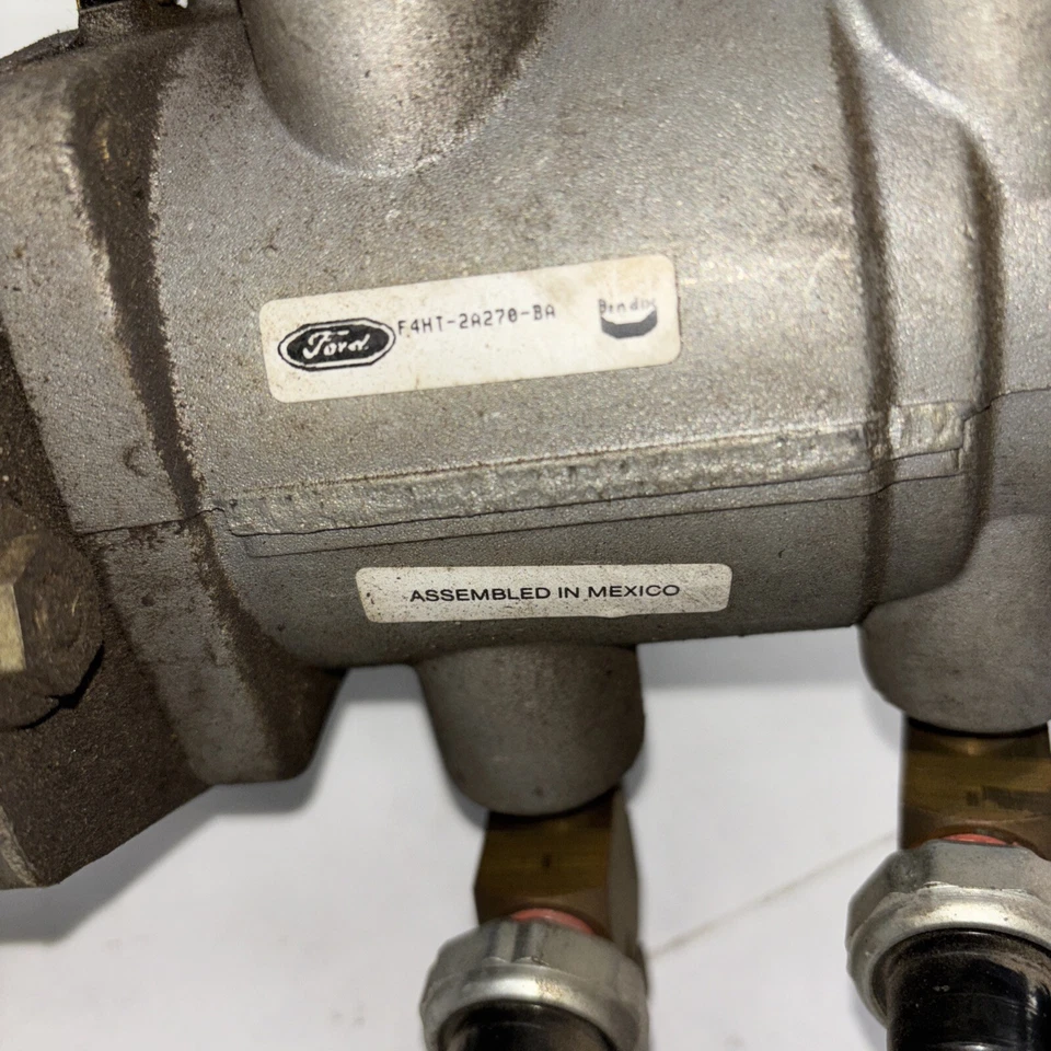 95 FORD F800 PEDAL DE FREIO TESTADO BOM VEJA FOTOS - Imagem 4 de 4