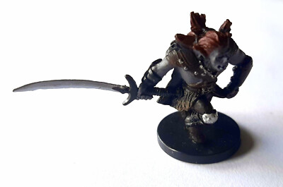  HALF-ORC BARBARIAN  26 U FIGUR  ARCHFIENDS 2004  D&D MINIS LORD OF THE RINGS