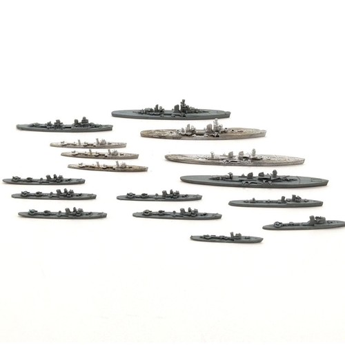 Diecast Metal Waterline Ships Miniature Lot of 16 Incomplete Some Painted - Picture 16 of 24