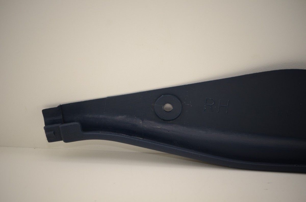 1987 NISSAN 300ZX ZX Z31 RH DASH END TRIM PANEL RIGHT PASSENGER