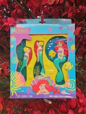 Disney’s The Little Mermaid Vanity Set/Comb Hairbrush Mirror/Kid Care Vintage