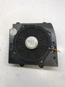BMW X3 E83 Subwoofer 6929100 2.00 Diesel 110kw 2007 30588153