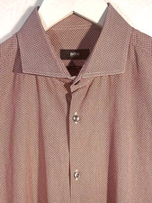 HUGO BOSS Men's Casual Button Down Shirt Size 43 / 17 Maroon Geometric Slim Fit
