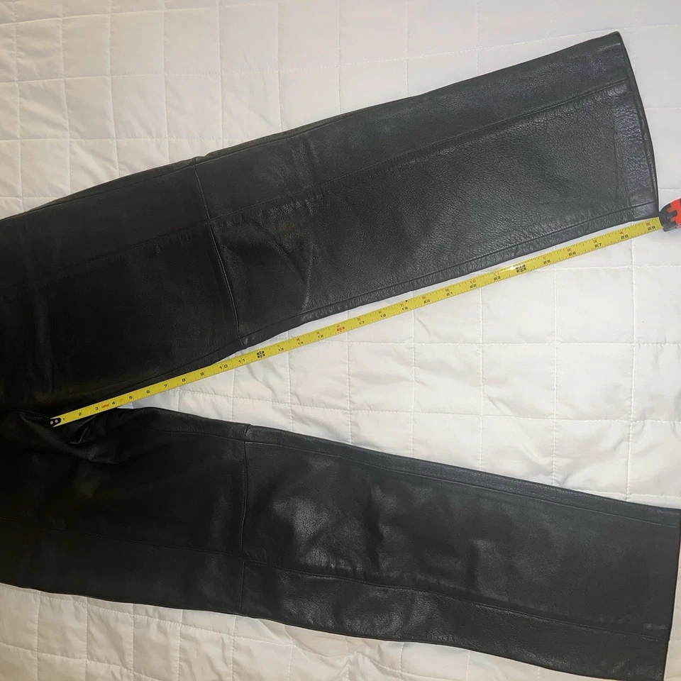 Pantalones de cuero negros pantalones para mujer 8 alto desperdicio, forrados y espejos cónicos Foto 4 de 4