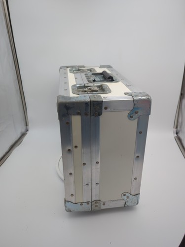 J.H. Custodia rigida professionale Sessions & Son Co. Road Case (19"x 14"x9") - Foto 15 di 17