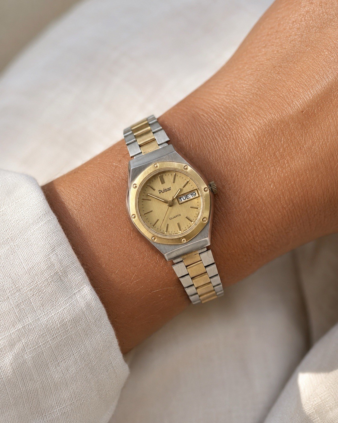 READY TO WEAR! 80s PULSAR SEIKO