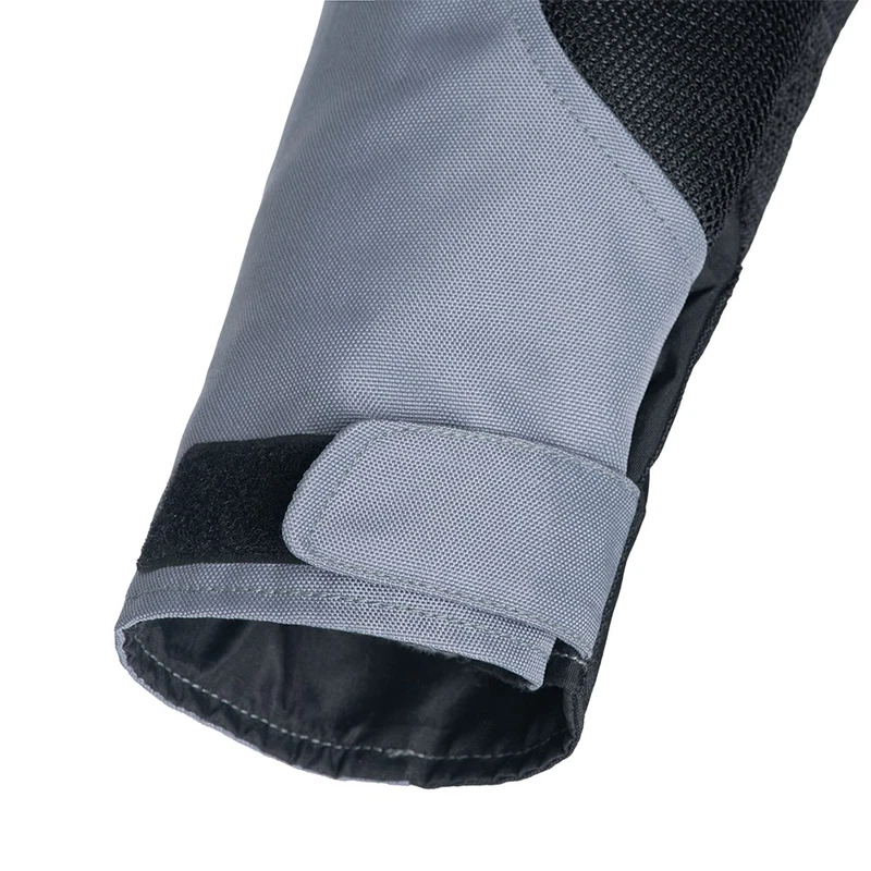 Grey Black, photo 4 of 10