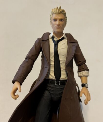 DC Collectibles New 52 Justice League Dark - John Constantine Loose Figure - Picture 2 of 3