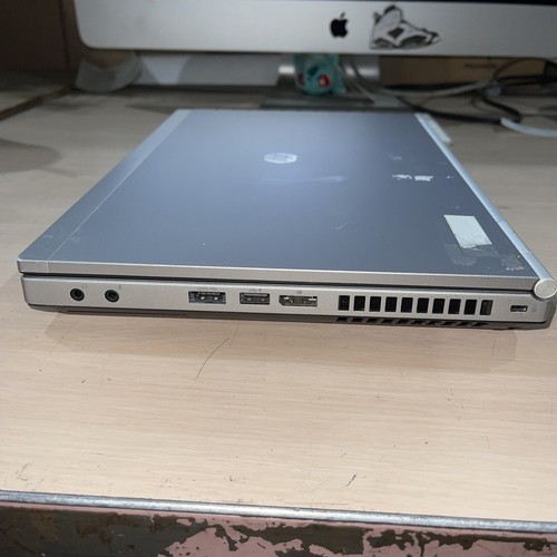 HP ELITEBOOK 8460P Intel Core i5-2450M 2.50GHZ 4GB RAM NO HD - Picture 4 of 5