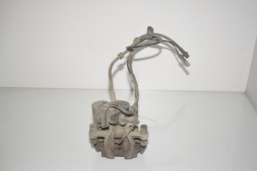 BMW F46 220d xDrive F40 F44 F45 I01 Bremssattelgehäuse 6798958 6883026 6860006