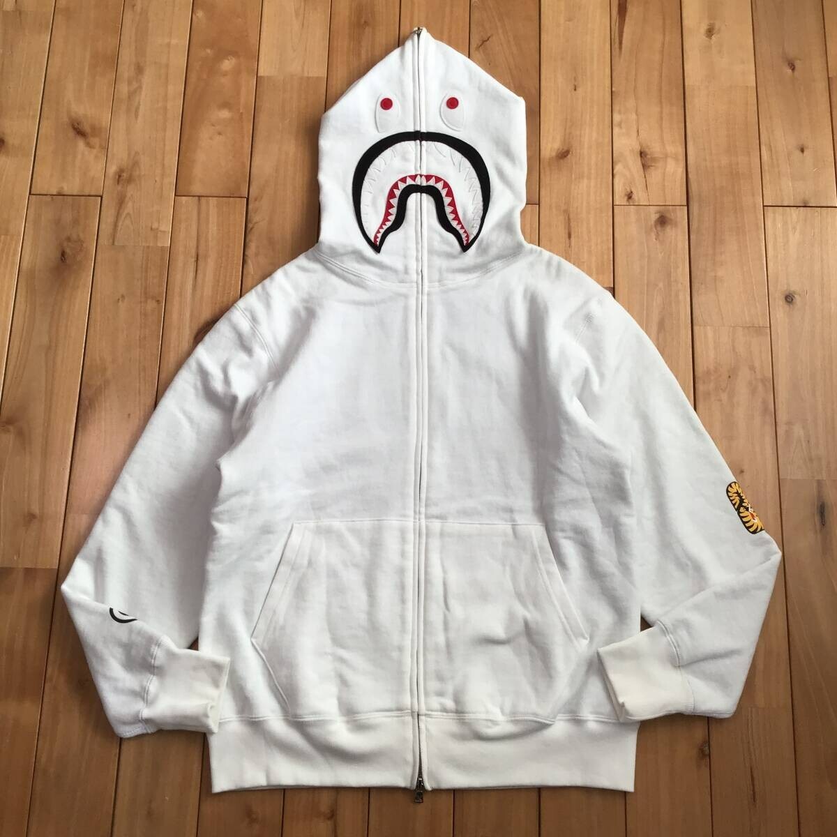 A bathing ape シャークパーカー パンダ zip up ホワイト PANDA FULL ZIP HOODIE | bape.com
