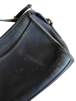 Vintage Coach Taylor Zip 9944 Black Leather Crossbody Shoulder Bag