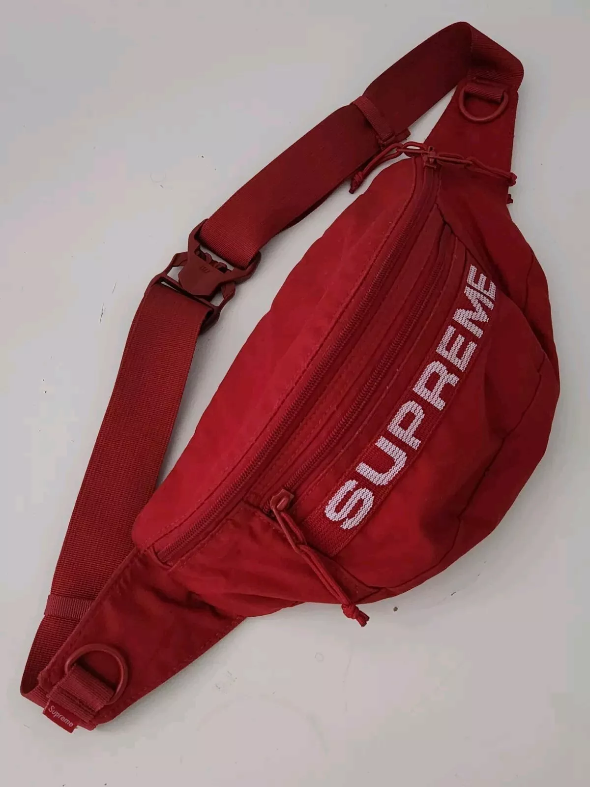 SS23 Supreme Field Sac à Taille Bandoulière Sac à Fesses Résistant à l'Eau 4L Rouge